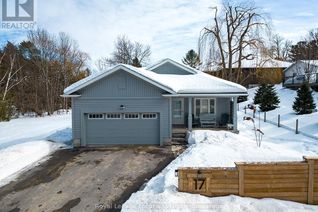 Detached House for Sale, 17 Elgin Street S, Blue Mountains, ON