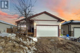 Bungalow for Sale, 135 Peyton Way, Fort McMurray, AB