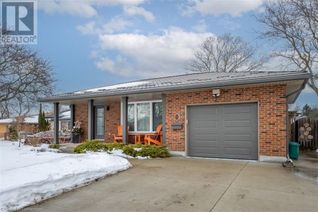 Property for Sale, 8 Woodgarden Court, St. Catharines, ON