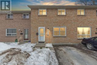 Townhouse for Sale, 4 Rosemund Crescent #71, Kingston (West of Sir John A. Blvd), ON