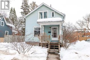 Detached House for Sale, 51 Norfolk Street, Stratford, ON