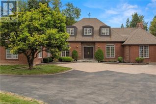 Bungalow for Sale, 21 Woodland Acres Crescent, Vaughan, ON