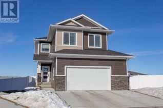 Detached House for Sale, 42 Traynor Close, Red Deer, AB