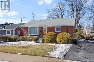 Bungalow for Sale, 22 Fryer Street, Amherstburg, ON