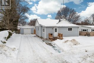 Detached House for Sale, 194 South Street, Goderich (Goderich Town), ON