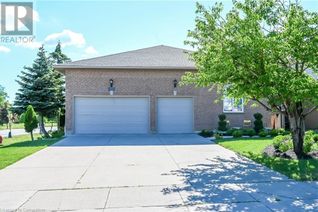 Bungalow for Rent, 296 Winterberry Drive #Lower, Stoney Creek, ON