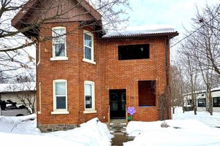 Triplex for Sale, 264 Mississaga Street W, Orillia, ON