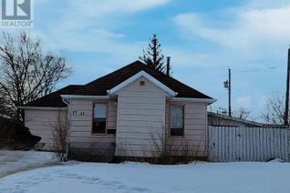 House for Sale, 71 23rd Street, Battleford, SK