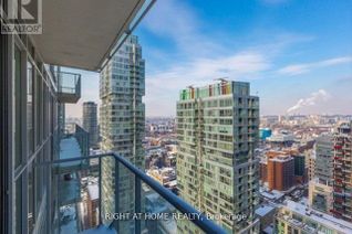 Condo Apartment for Rent, 126 Simcoe Street #3105, Toronto (Waterfront Communities), ON