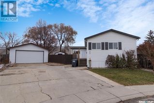 Bungalow for Sale, 323 Leland Place, Saskatoon, SK