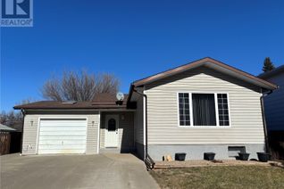 Bungalow for Sale, 408 Parsons Avenue, Maple Creek, SK