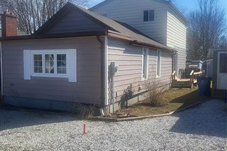 Cottage for Sale, 170 St. George Street, Shrewsbury, ON