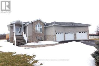 Bungalow for Sale, 3934 Christina Court, Fort Erie (335 - Ridgeway), ON