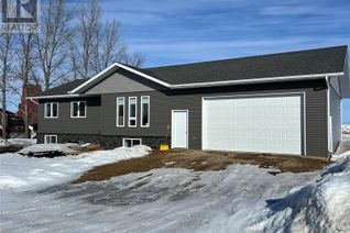 Bungalow for Sale, 109 First Street, Beatty, SK