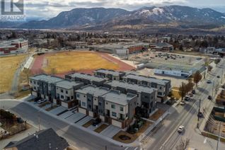 Townhouse for Sale, 388 Eckhardt Avenue E #106, Penticton, BC