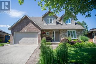 Detached House for Sale, 15 Pinto Court, Brantford, ON