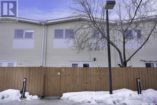 Townhouse for Sale, J 4208 Castle Road, Regina, SK