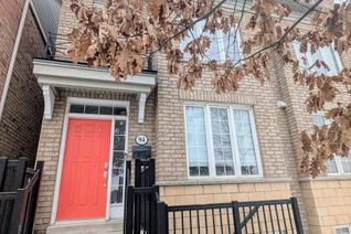 Semi-Detached House for Sale, 94 Evelyn Wiggins Drive, Toronto (York University Heights), ON