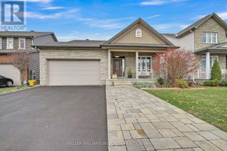 Detached House for Sale, 15 York Crossing, Russell, ON