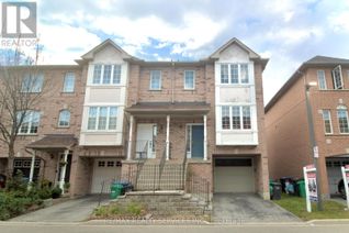 Freehold Townhouse for Rent, 80 Acorn Place #30, Mississauga (Hurontario), ON