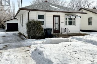 House for Sale, 426 Albert Street, Weyburn, SK