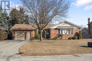 House for Sale, 17 Winston Crescent, Kingsville, ON