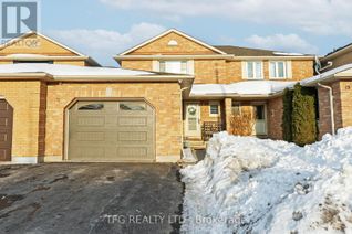 Semi-Detached House for Sale, 15 Short Crescent, Clarington (Courtice), ON