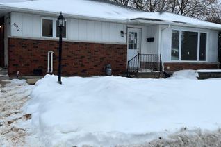 Bungalow for Rent, 692 Claude Street #B, Ottawa, ON