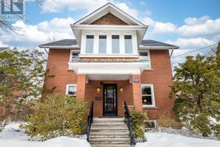 Detached House for Sale, 32 Wellington Street E, Brampton (Downtown Brampton), ON