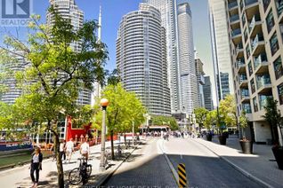 Condo Apartment for Sale, 99 Harbour Square #3312, Toronto (Waterfront Communities), ON