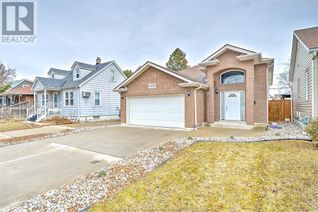 Detached House for Rent, 2490 Bernard, Windsor, ON