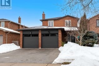 House for Sale, 32 Presidential Street, Vaughan (East Woodbridge), ON