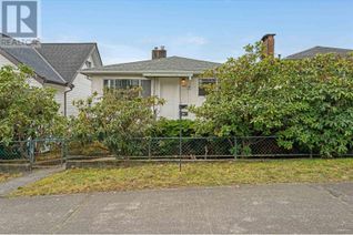 Bungalow for Sale, 3046 E 6th Avenue, Vancouver, BC