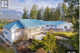 Detached House for Sale, 236 36th Avenue, Erickson, BC