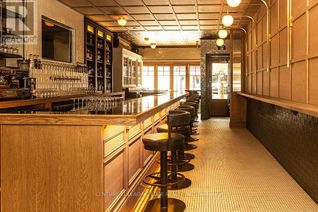 Restaurant/Pub Business for Sale, 614 College Street, Toronto (Palmerston-Little Italy), ON