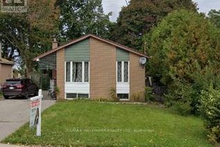 Detached House for Sale, 68 Child Drive N, Aurora (Aurora Highlands), ON