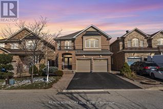 Detached House for Sale, 36 Venice Gate Drive, Vaughan (Vellore Village), ON