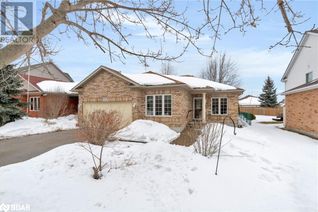 Bungalow for Sale, 11 Marina Crescent, Collingwood, ON