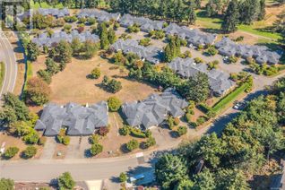 Townhouse for Sale, 2663 Andover Rd, Nanoose Bay, BC