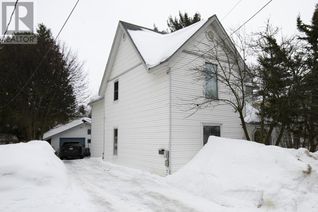 House for Sale, 162 Woodward Ave, Sault Ste. Marie, ON