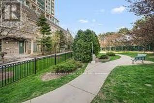Townhouse for Rent, 32 Kenaston Gardens #TH 103, Toronto (Bayview Village), ON