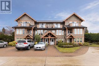 Condo Townhouse for Sale, 728 Gibsons Way #14, Gibsons, BC