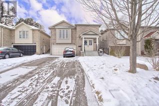 Bungalow for Sale, 16 Hillview Drive, Newmarket (Bristol-London), ON