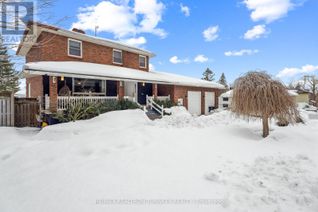 Detached House for Sale, 10 Dafoe Street, Uxbridge, ON