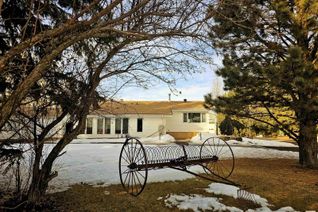 Bungalow for Sale, 25104 Coal Mine Rd, Rural Sturgeon County, AB