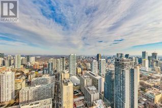 Condo Apartment for Sale, 7 Grenville Street #4705, Toronto (Waterfront Communities), ON