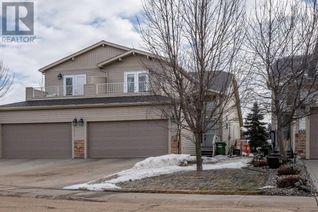 Duplex for Sale, 4533 69 Street, Camrose, AB