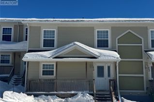 Freehold Townhouse for Sale, 12 Flynn Lane, Wabush, NL