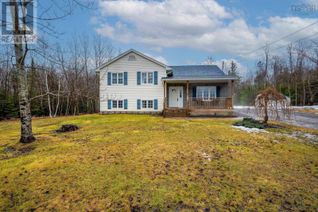 Detached House for Sale, 98 Whitney Maurice Drive, Enfield, NS