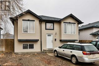 House for Sale, 17 Aberdeen Road W, Lethbridge, AB